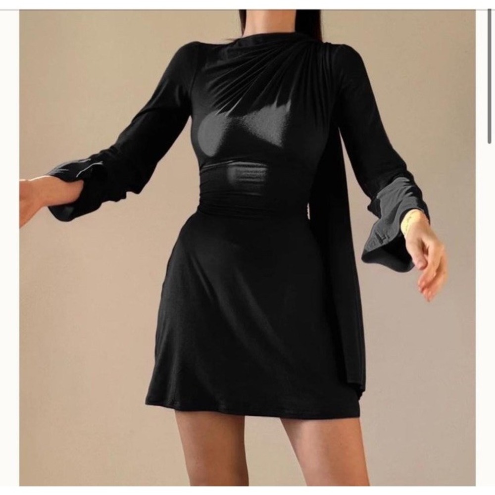 AYM Studio Kelly Mini Long Sleeve Dress Women's Size Medium Black Elegant Classy